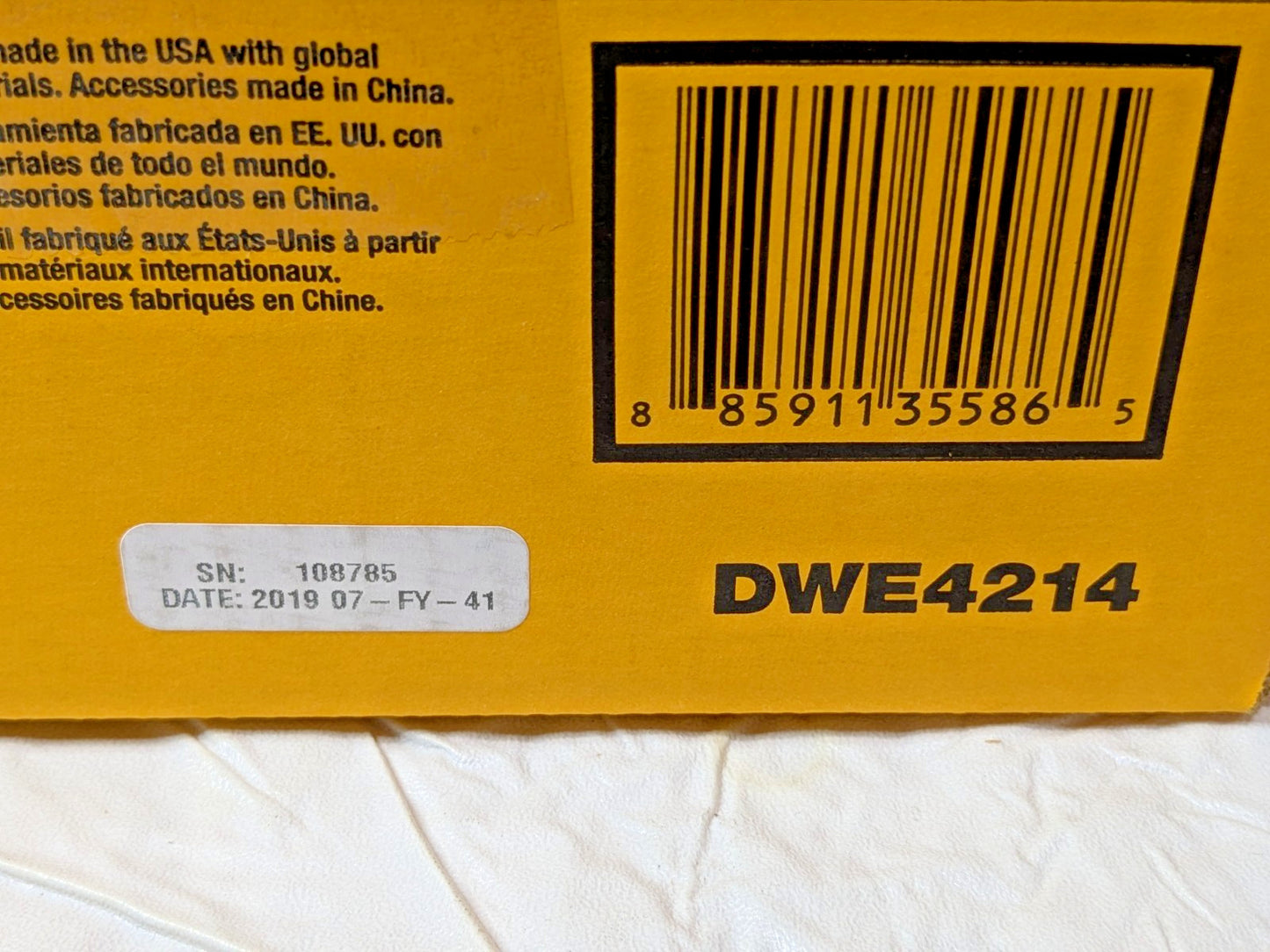 DEWALT Slide Switch Small Angle Grinder 4-1/2" (115mm) DWE4214