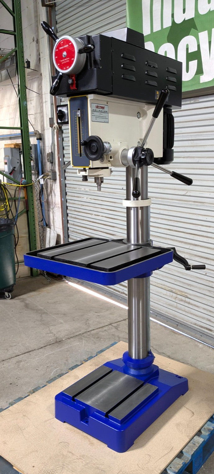 Vectrax Mill / Drill  20" Swing  2hp 220V 3ph 3MT RF-401V/3VTX  *Scratch & Dent*