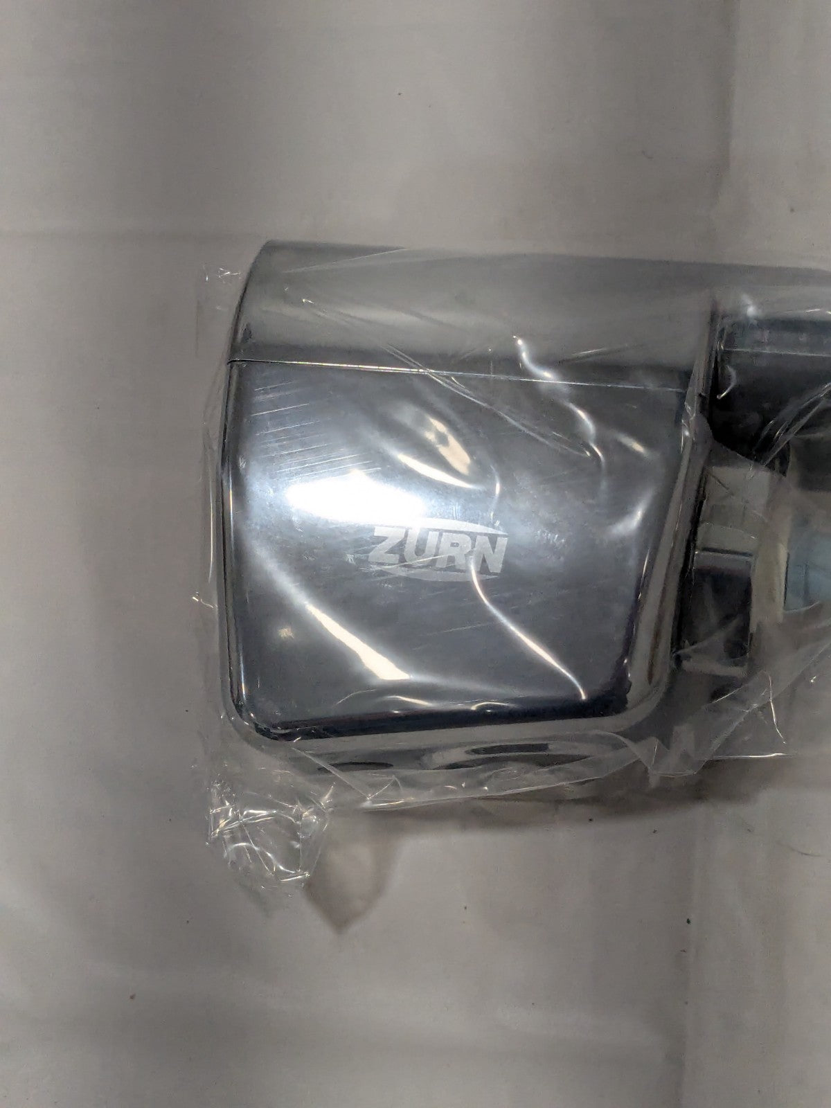 Zurn EZ Flush Sensor Retrofit Kit Automatic Flushing Valve Chrome Cover ZERK-CPM