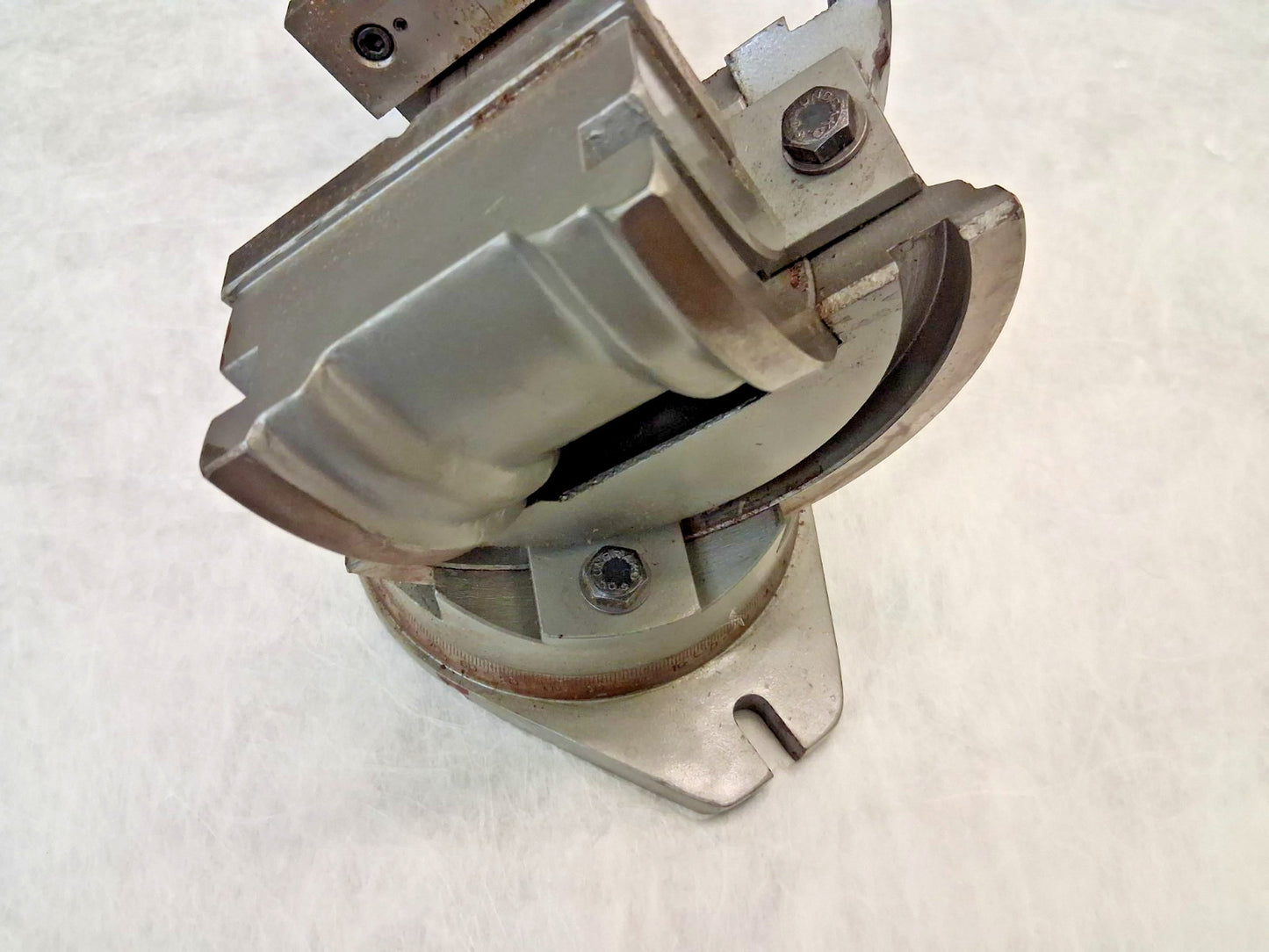 Gibraltar Machine Vise Single-Station 4.00" Jaw Width 4" Jaw Opening 110052