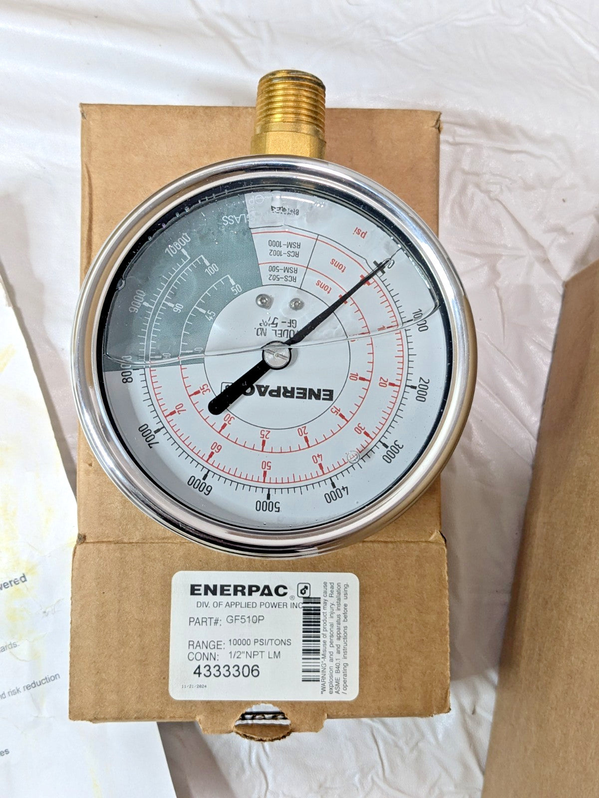 Enerpac Low Height Hydraulic Cylinder & Hand Pump Set 100T 2.25" Stroke SCL1002H
