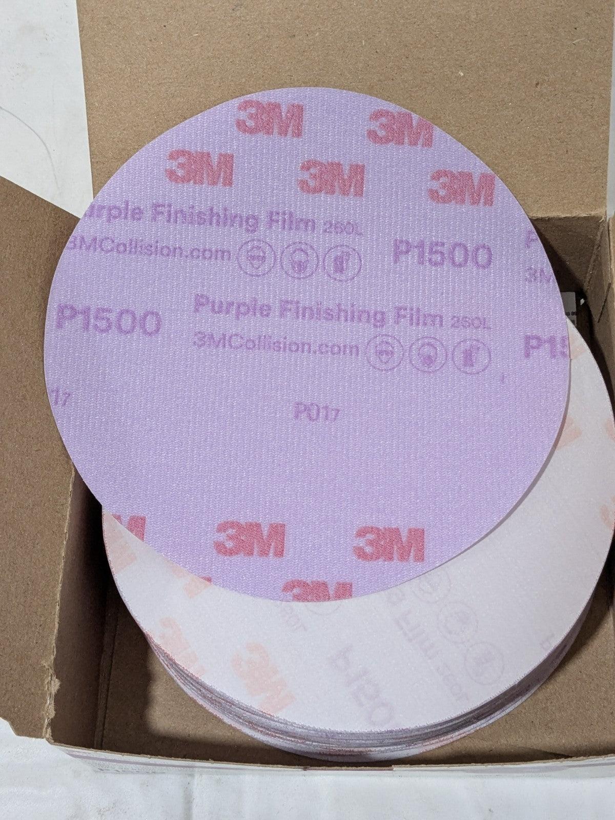 3M Hook &amp; Loop Disc: 6" Dia, 1500 Grit, Coated, AO Box of 50 7100122795