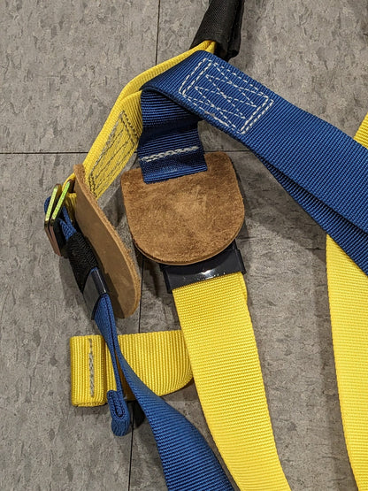 DBI-SALA Full Body Fall Protection Harnesses: 420 lb Sz L 7012815754