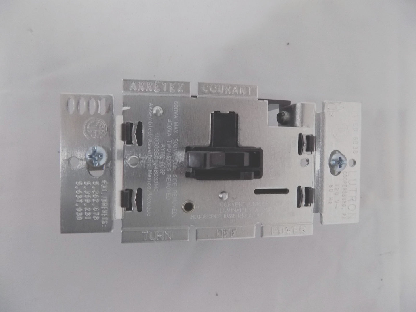 Lutron AYLV-603P-BL Magnetic Low Voltage Toggler Dimmer 600-Watt/3-Way Black