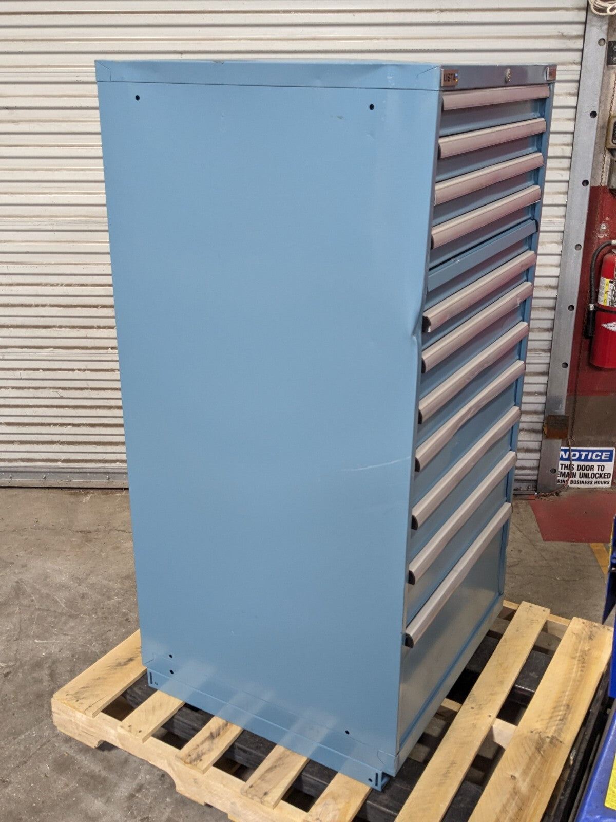 Lista 12 Drawer Modular Storage Cabinet 59 x 28 x 28 Steel Blue SCRATCH N DENT