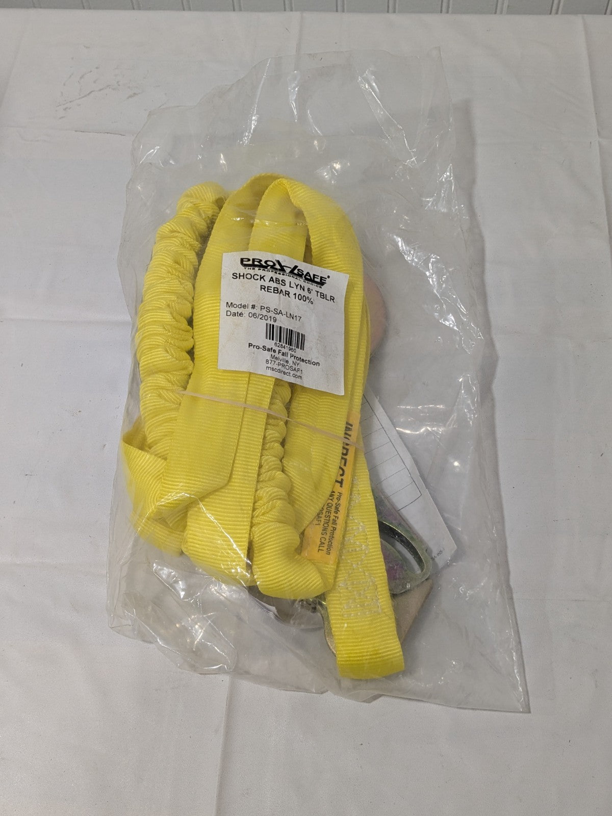 PRO-SAFE 2 Leg Locking Snap Hook Harness 6 ft. 350 Lb Cap. PS-SA-LN17