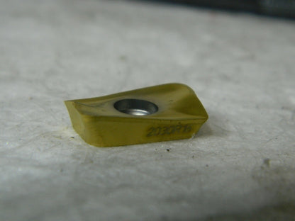 Sandvik Coromant Carbide Milling Insert R390-170416E-MM 2030 Qty 4 5746138