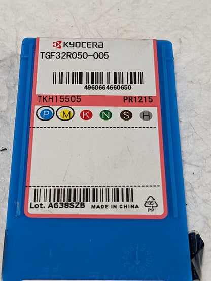 Kyocera Carbide Grooving Insert TGF32R033005 PR1215 Qty 10 TKH15501