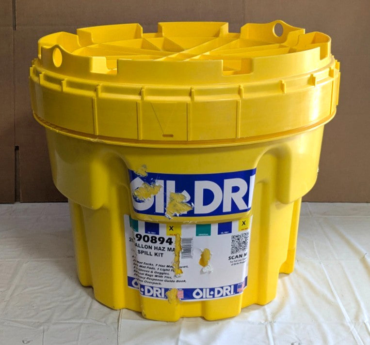 OIL-DRI Spill Kit for Chemical & Hazardous Materials  20 Gal Capacity  L90894