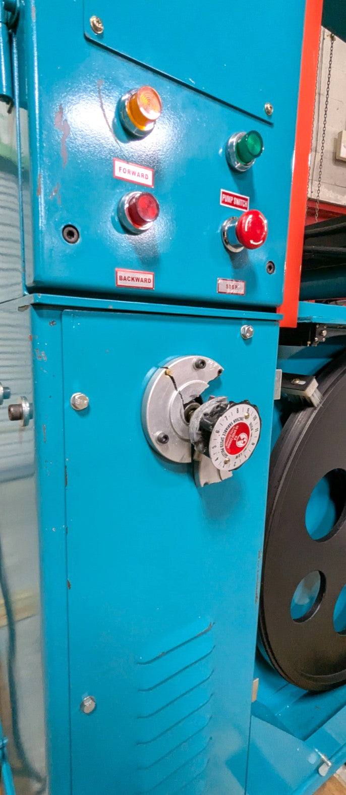 Clausing Kalamazoo 28 x 12 Vertical Bandsaw w/ Hydraulic Feed Table NEEDS REPAIR
