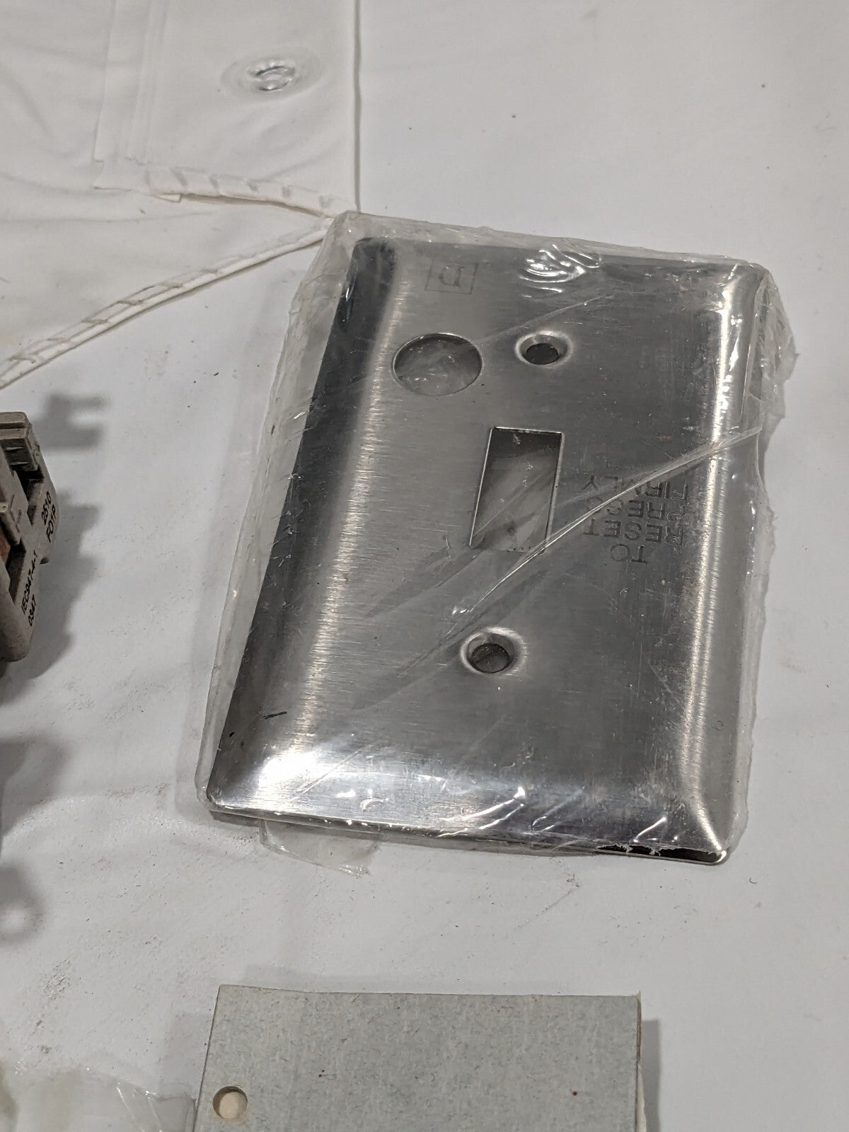 Square D 16A Manual Starter Open Type Stainless Steel Flush Plate 2510-FS-1P FHP