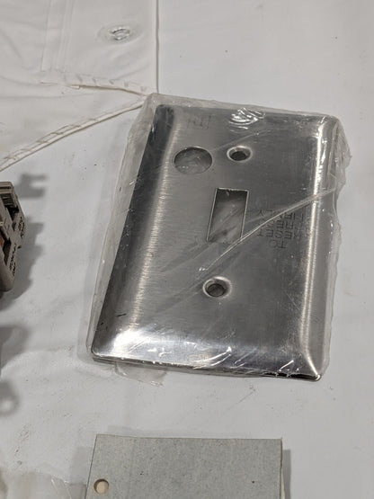 Square D 16A Manual Starter Open Type Stainless Steel Flush Plate 2510-FS-1P FHP