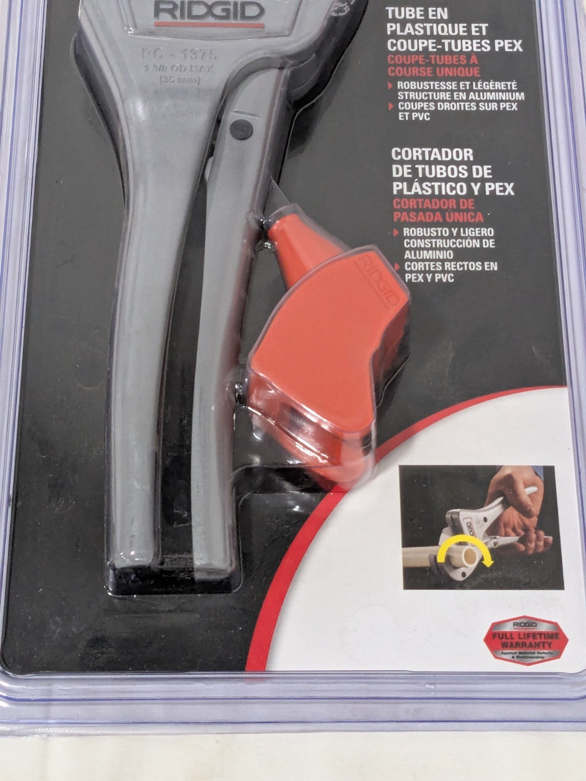 Ridgid Hand Pipe & Tube Cutter: 1/8 to 1-3/8" Tube 23493