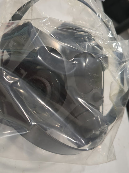NORTH Half Facepiece Respirator: Silicone, Threaded, Small 770030S