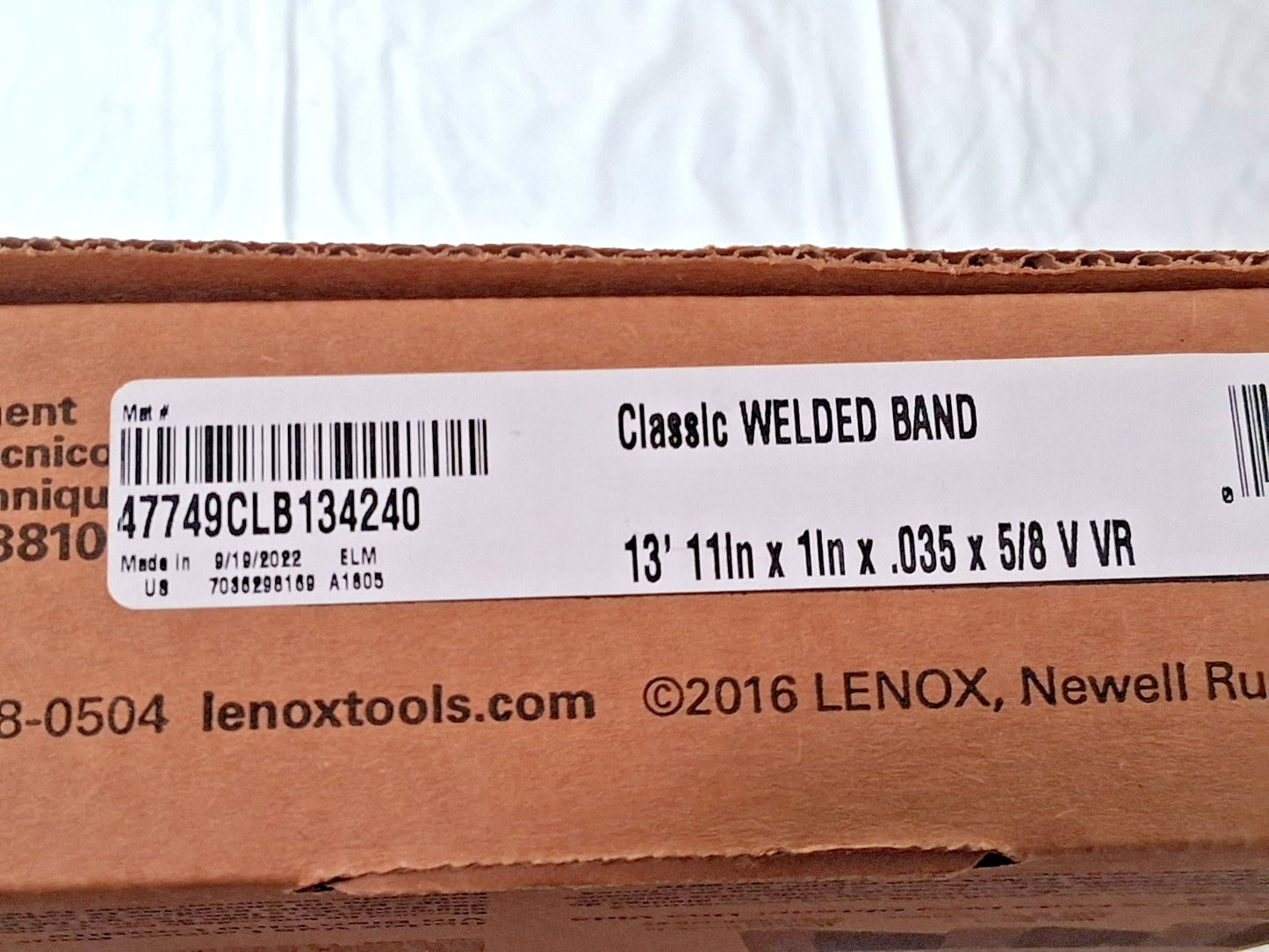 Lenox Welded Bandsaw Blades 13FT 11" Long x 1" Wide x 5 to 8 TPI 47749CLB134240