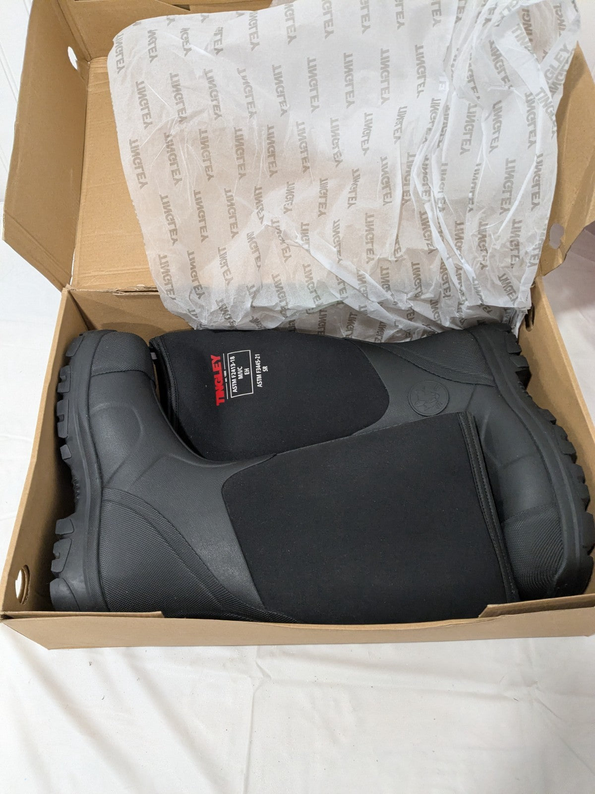 Tingley Badger Tall Rubber Boots, Steel Toe, 15" Height SZ 7 87251.07