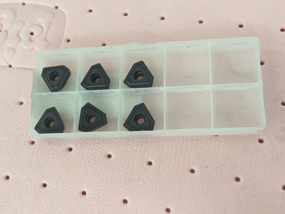 Indexable Insert Tpmx240512r-G In2004 Bta qty 6 4854217