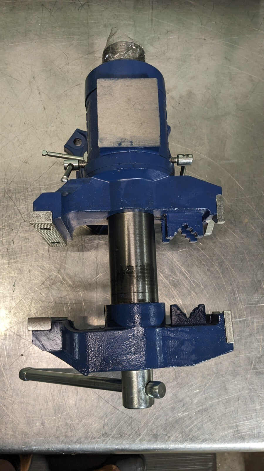 Yost Model 750-E 5 Inch Medium Duty Rotating Vise