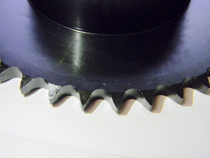 BROWNING  Bushed Roller Chain Sprocket: 40 Teeth, 5/8" Pitch, 2-11/16" Bore Dia