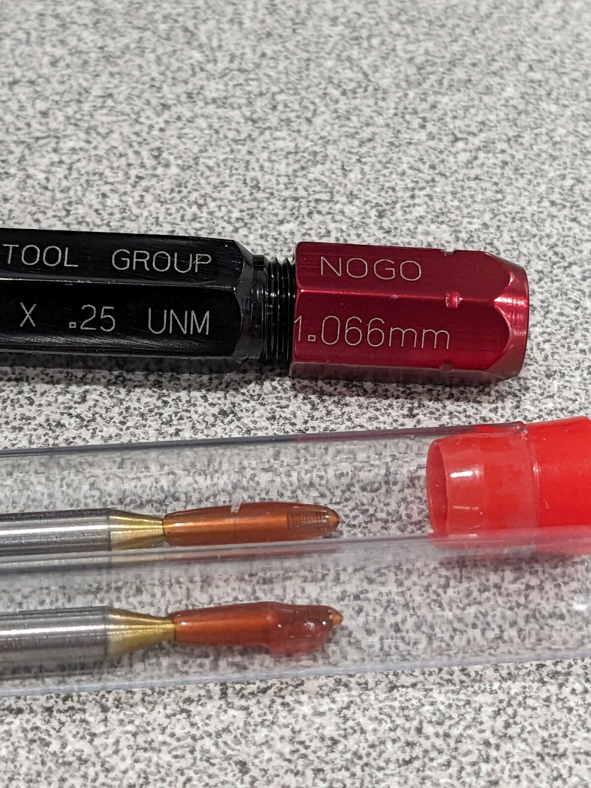 BALAX 2 Pc Mini Plug Thread Go No Go Gage Set M1.20 x 0.250 90550-000