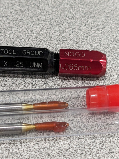 BALAX 2 Pc Mini Plug Thread Go No Go Gage Set M1.20 x 0.250 90550-000
