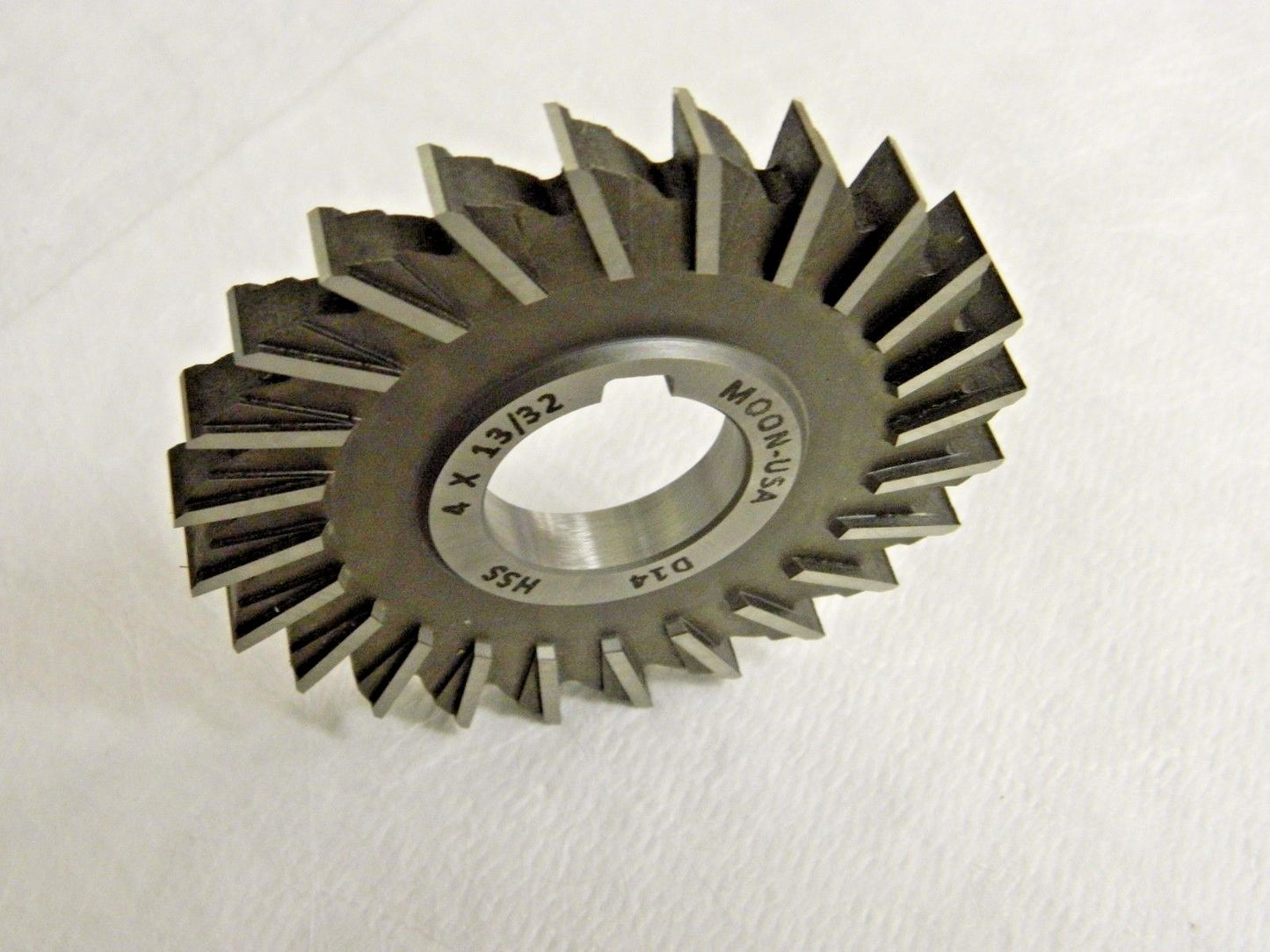 Moon Cutter HSS Side Milling Cutter 4" x 13/32" x 1-1/4" 24 Teeth