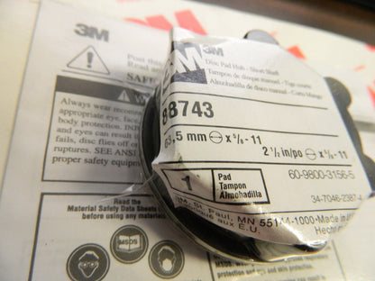 3M 88743 Abrasive Disc Hub 2-1/2″ Max Diam, 5/8-11 Female 7000120459