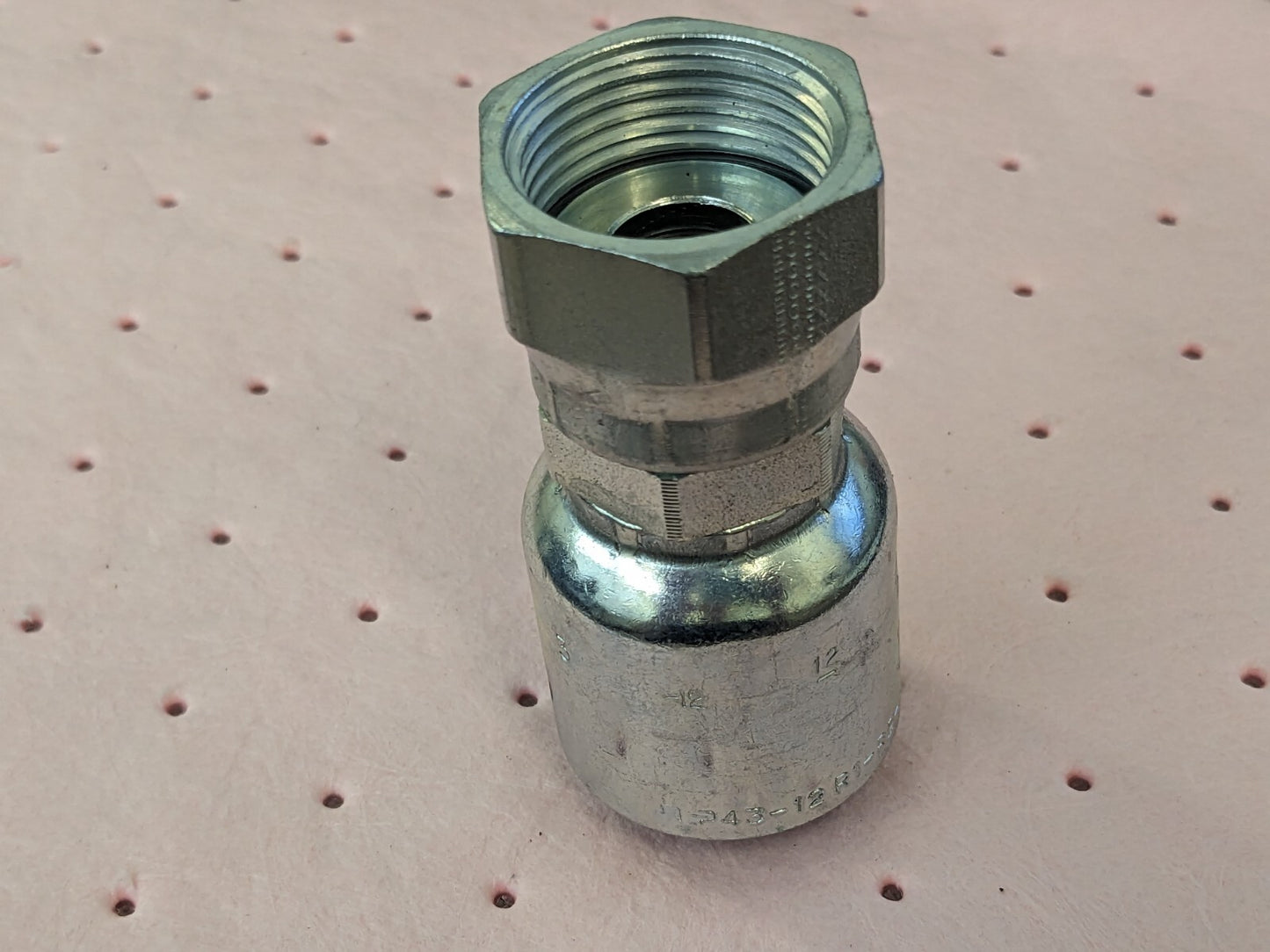 PARKER Hydraulic Hose Female Swivel Fitting 0.75" ID 12 mm 3/4" 1JC43-12-12