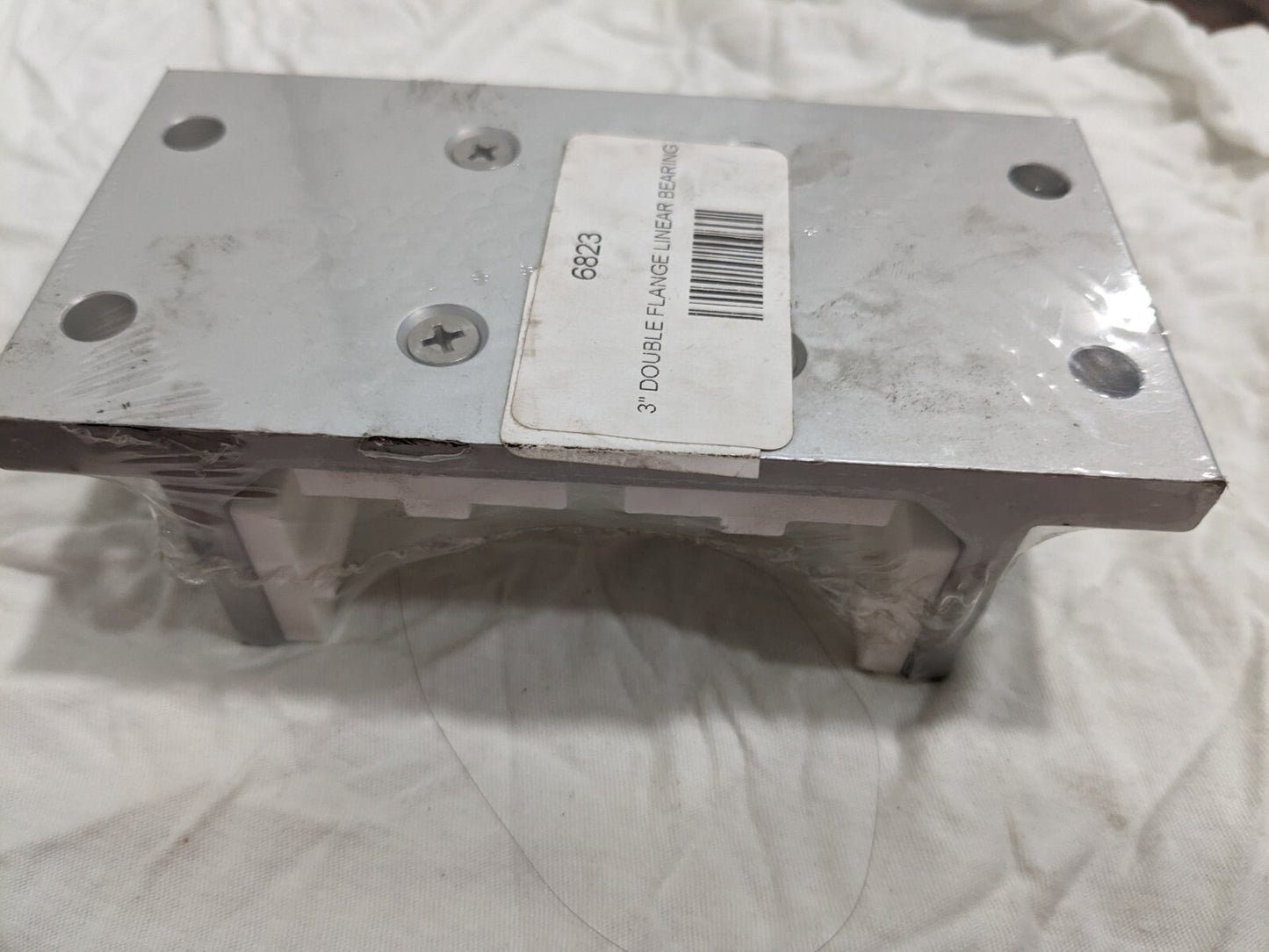 80/20 INC. Double Flange Short Standard Linear Bearing: Use with Shelving 6823