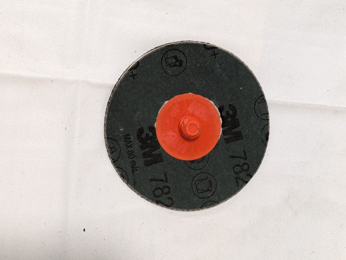3M Fiber Disc 3" Disc Dia, Quick Change TR (Type III), 60G Box of 50 7100100885