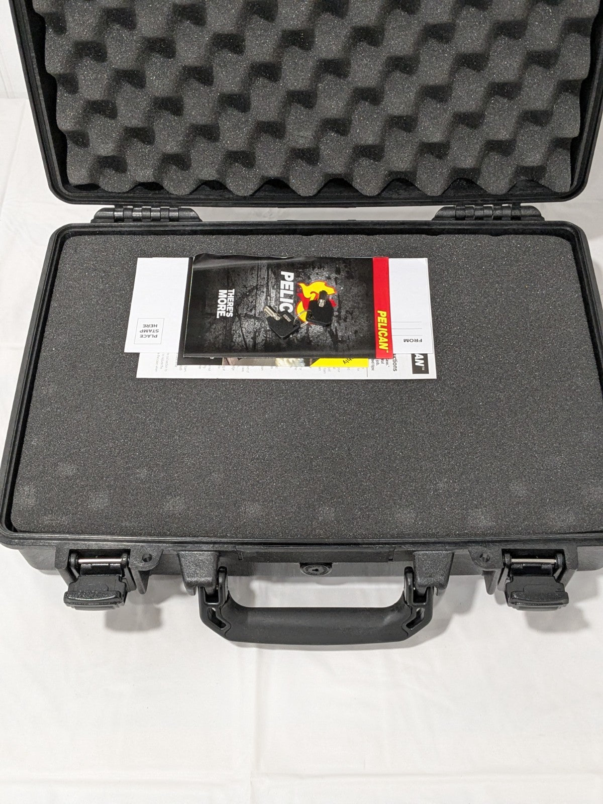 Pelican Products Laptop/Tablet Case: Layered Foam, 4-1/2" Deep 1470-000-110
