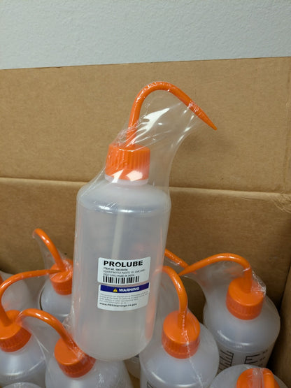Pro-Lube Squeeze Bottle Oil Cans - 32Oz (1000ml) Box of 16 SQZ/1000