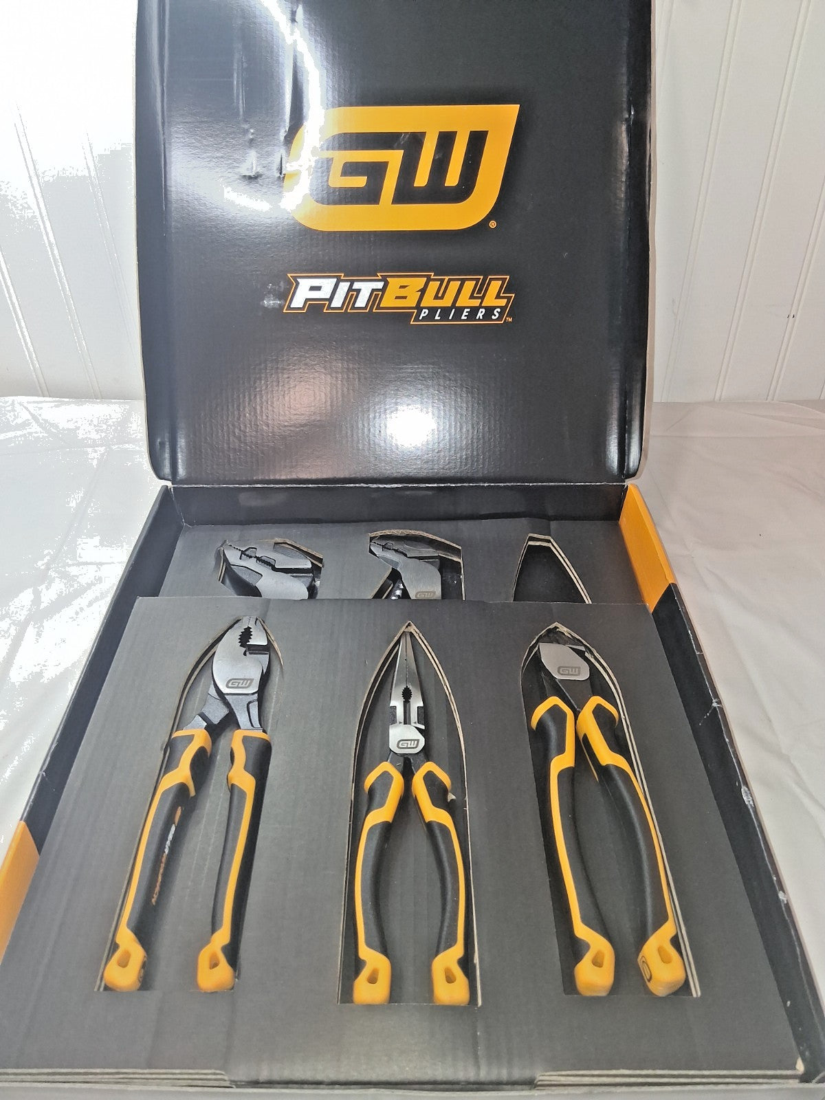 GEARWRENCH 5 Pc PITBULL Dual Material Mixed Pliers Set 82204C-06 INCOMPLETE