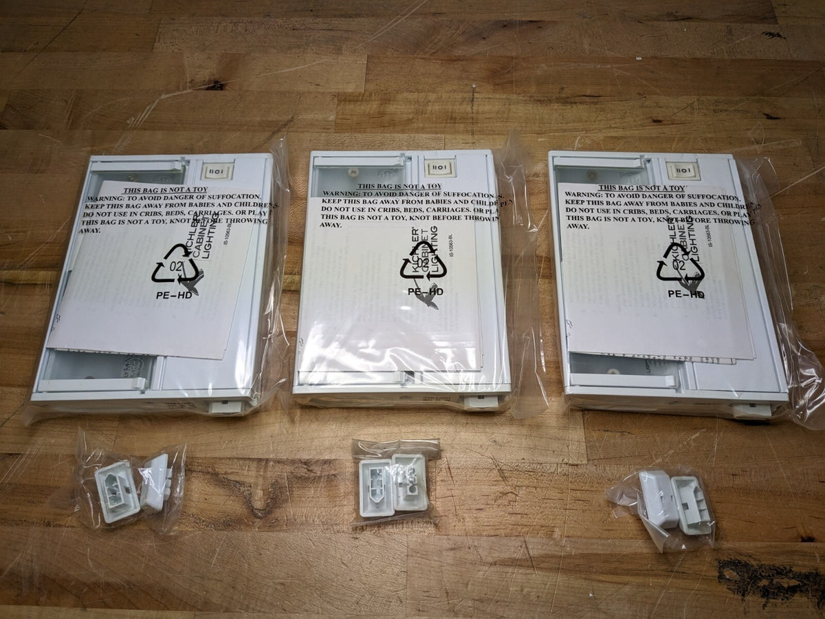 Lot of 3 Kichler Xenon Under Cabinet Light Fixture 1-Light 7 In. 18W 12V White