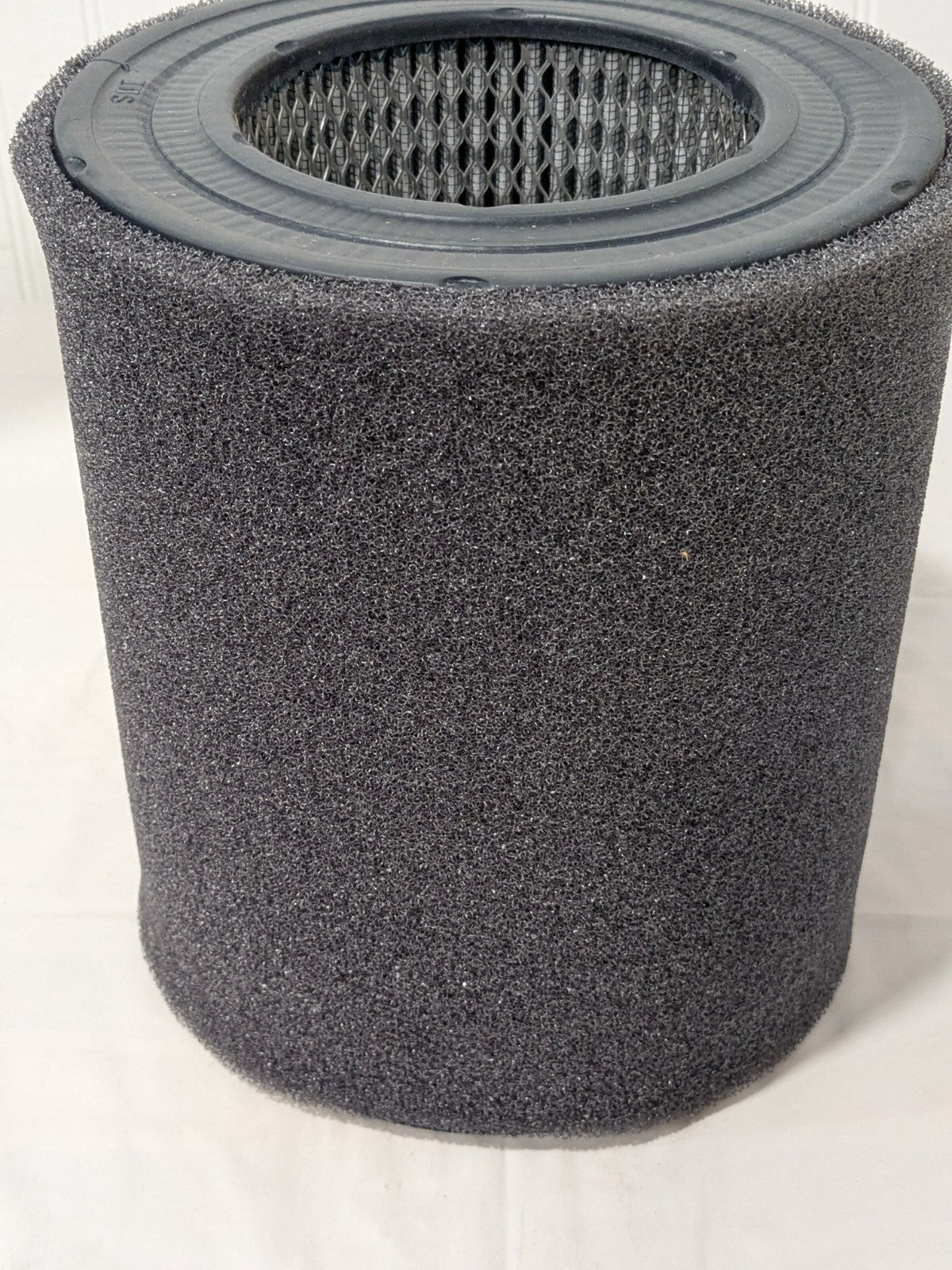 Replacement Filter Element: 570 CFM, 5 µn;, Use with Air Intake Filter 235P