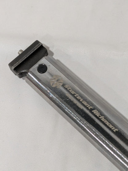 Sturtevant Preset Click Torque Wrench: 9/16 in Drive 750.0 in-lb Max 810013