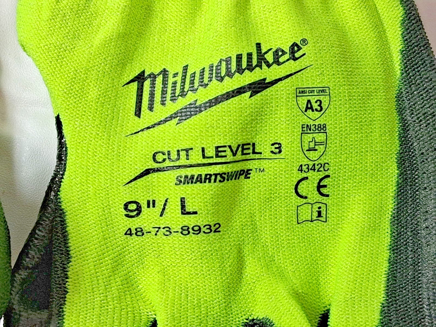 Milwaukee Tool Cut-Resistant Gloves 3 pairs SizeL 48-73-8932