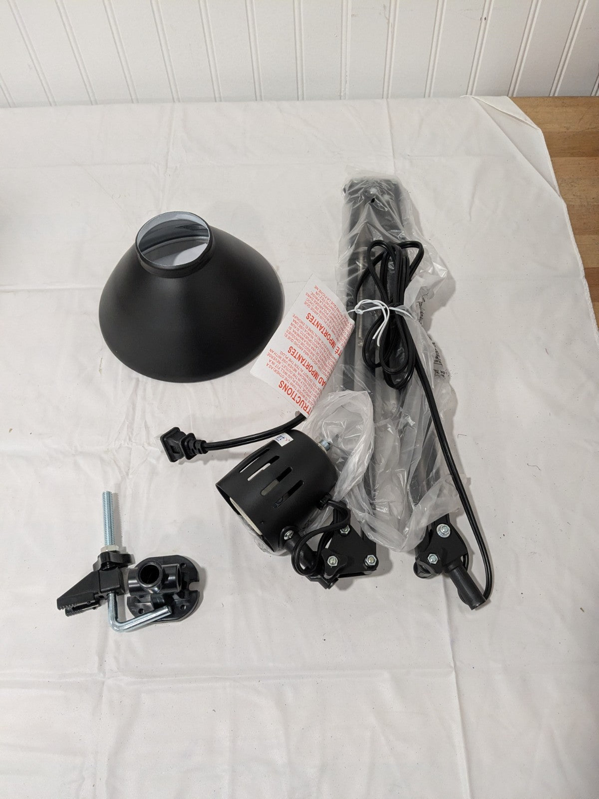 WorkSmart Swing Arm Machine Light Clamp Mount, 5 Ft. Cord, 120 VAC 68989771