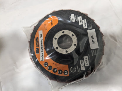 STANDARD ABRASIVES Flap Disc 48ct: 7/8" Hole, 100 Grit, Aluminum Oxide70001