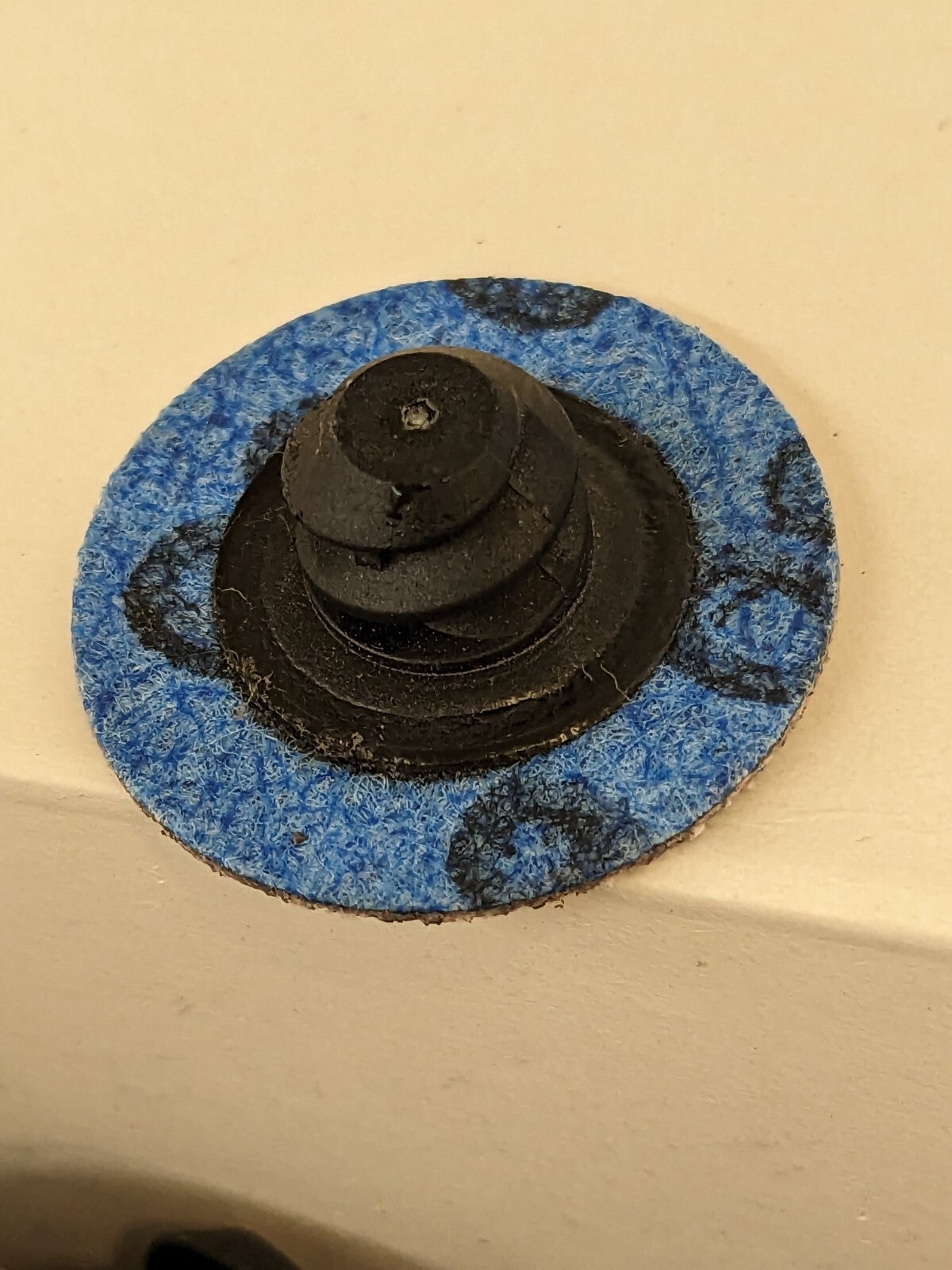 TRU-MAXX Quick-Change Disc100pk: TR, 1" Dia, 60 Grit, Aluminum Oxide 69957323688