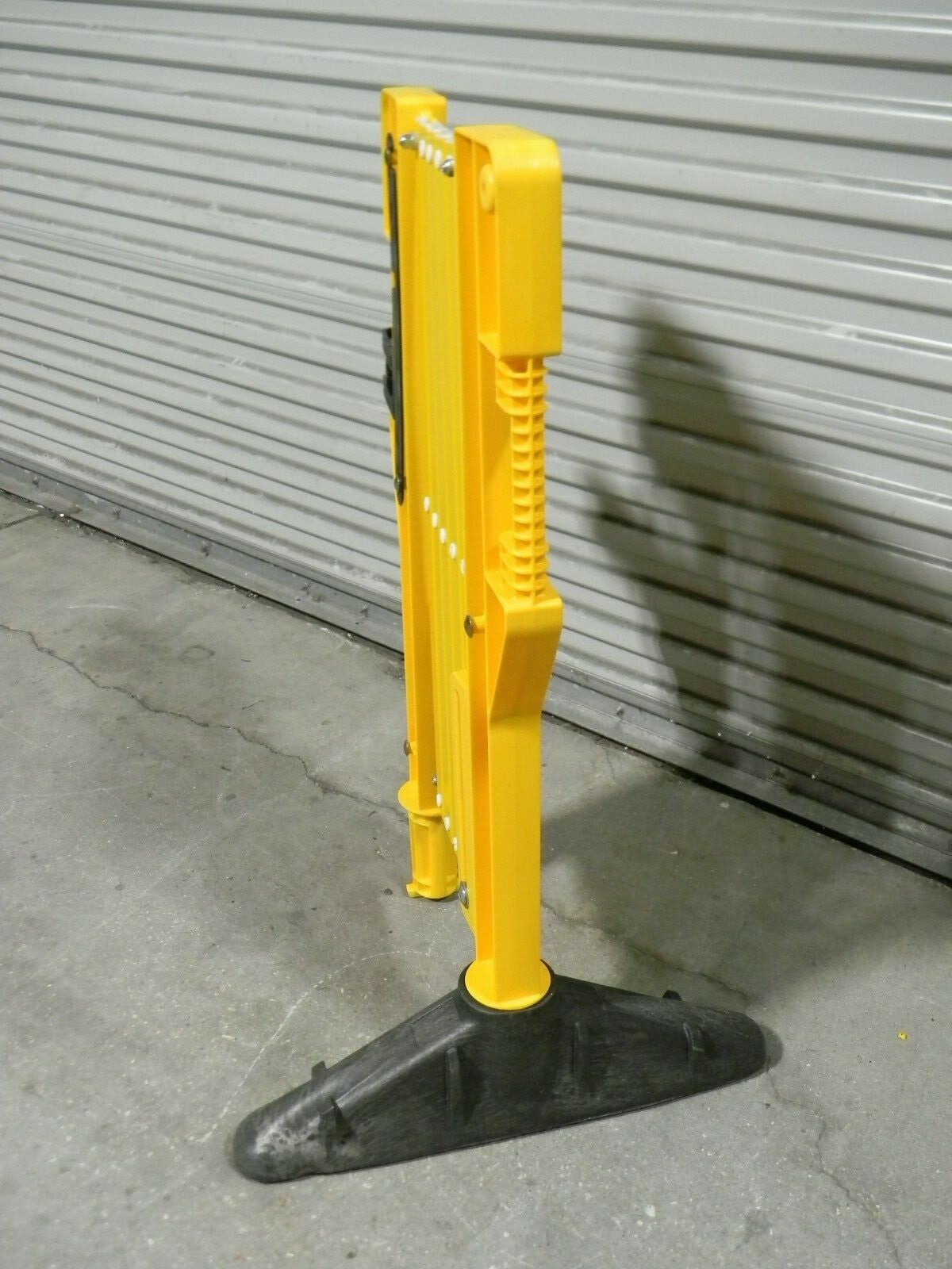 JSP Safety Expanding Barrier 9'8" Injection Molded Plastic KAZ110-005-