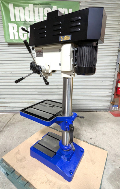 Vectrax Mill / Drill Machine  20" Swing 170 - 2000 RPM 220v 3ph *Scratch & Dent*