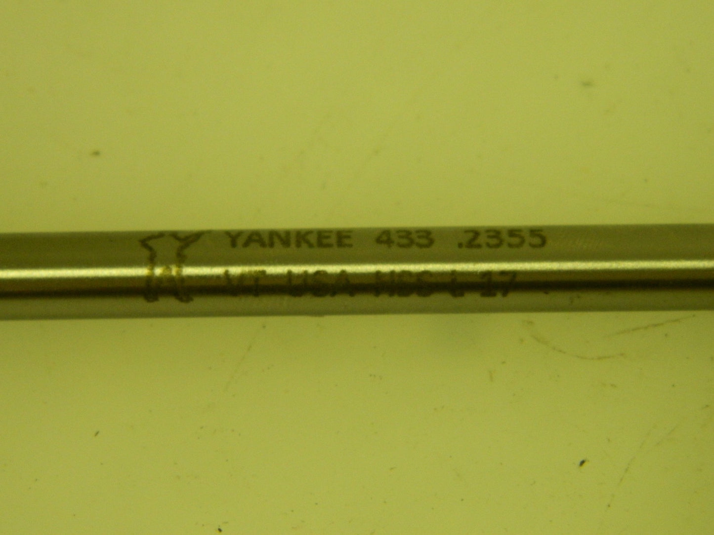 Pro-Grade Chucking Reamer 0.2355" HSS 6 Flute 72023559