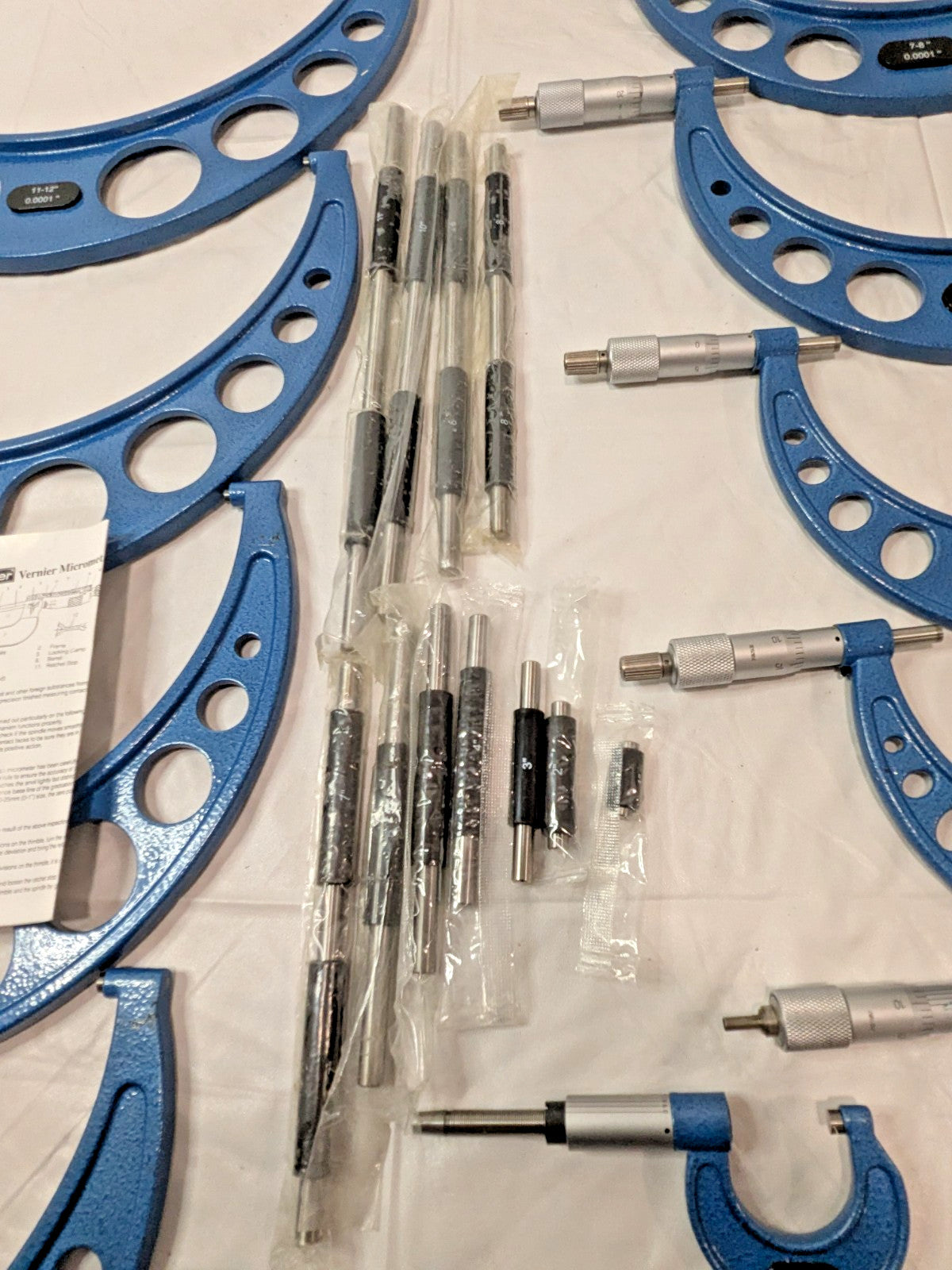 Fowler 12 Piece Outside Micrometer Set 0 - 12" Range 52-215-012-1 PARTS/REPAIR