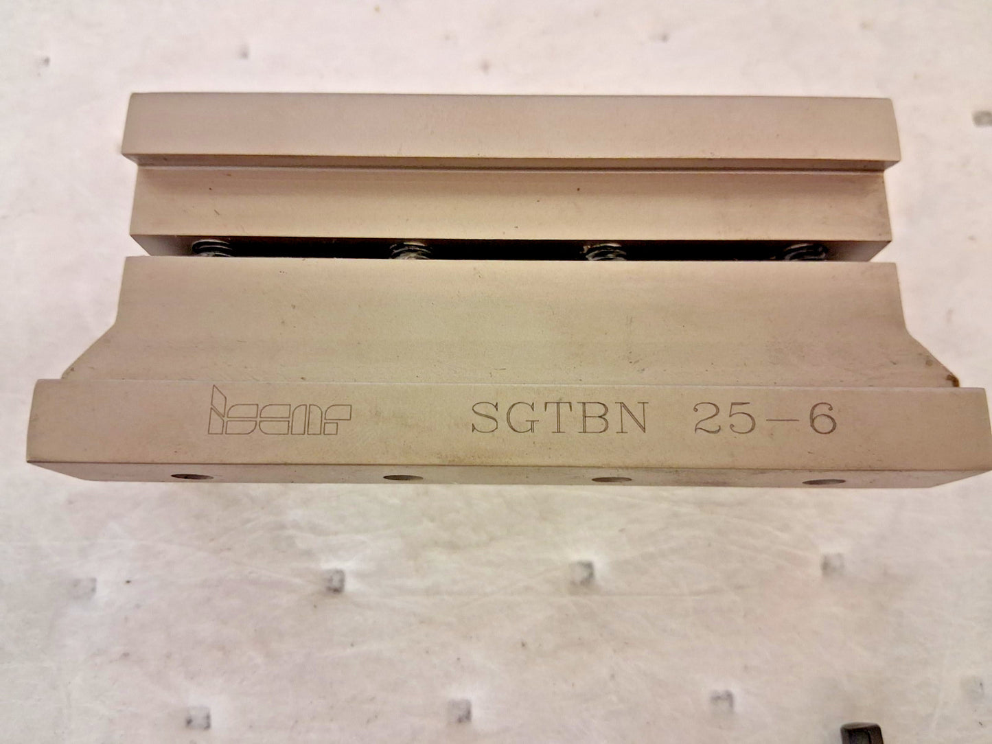 Iscar Indexable Cutoff Blade Tool Block 1-1/4" Blade Height 4.33" OAL 2300739