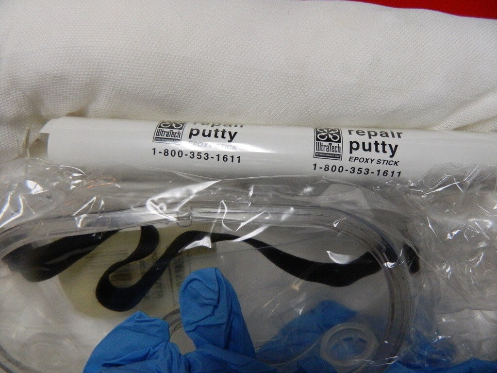 PRO-SAFE Oil Only Spill Kit Polypropylene Case CSK15
