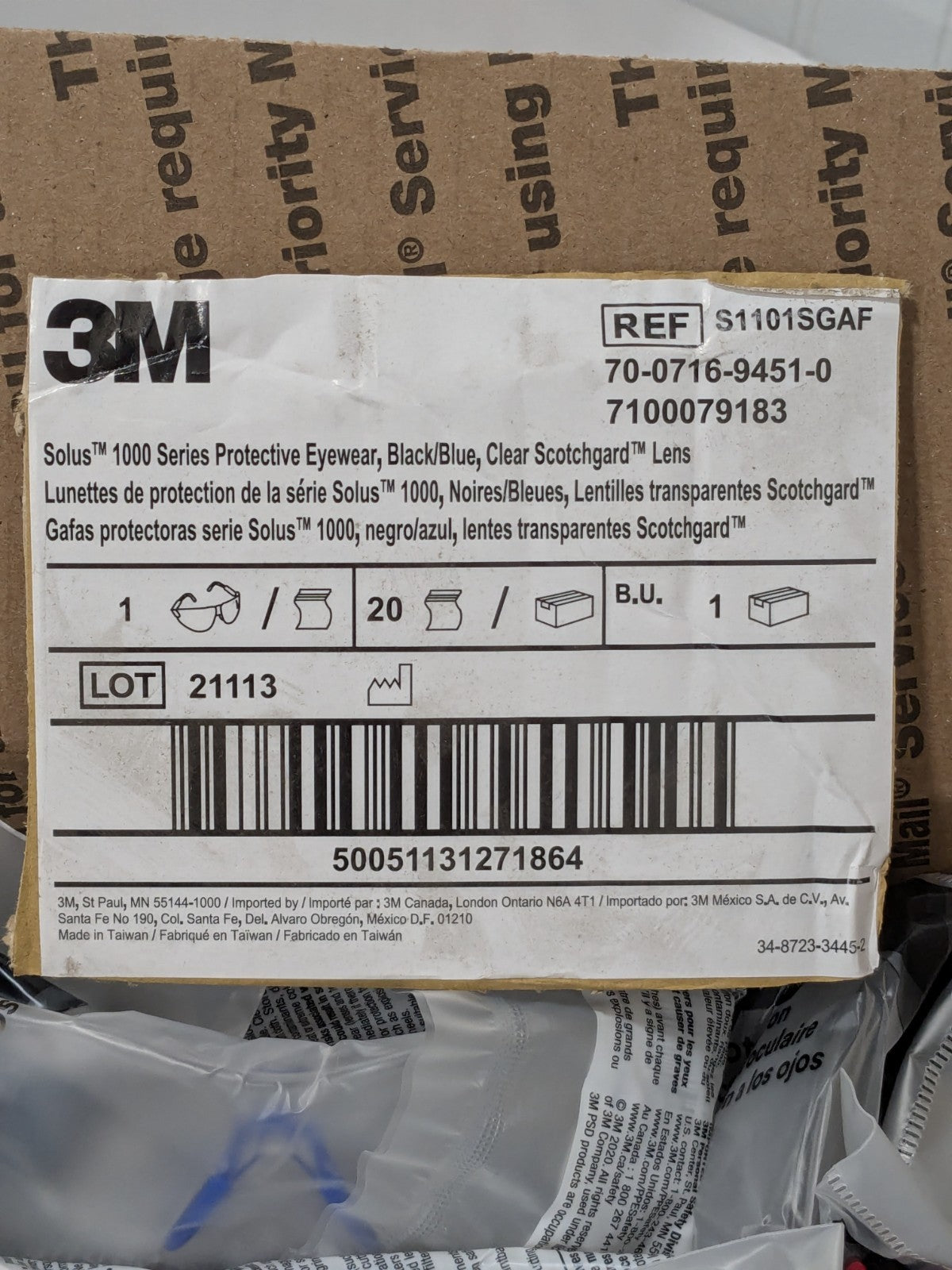 3M Safety Glasses: Anti-Fog/Scratch-Resistant Polycarbonate Box of 20 7100079183