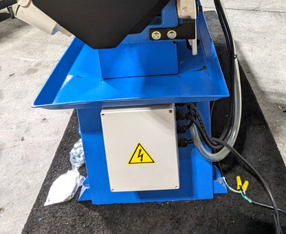 RONG FU 5 x 16" Horizontal Bandsaw Variable-Speed Pulley  110V  1.5HP  RF-9