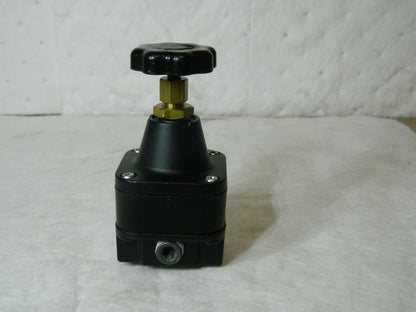 Norgren 1/4 NPT 3 - 150 psi Precision Constant Bleed Zinc Regulator 11-018-110