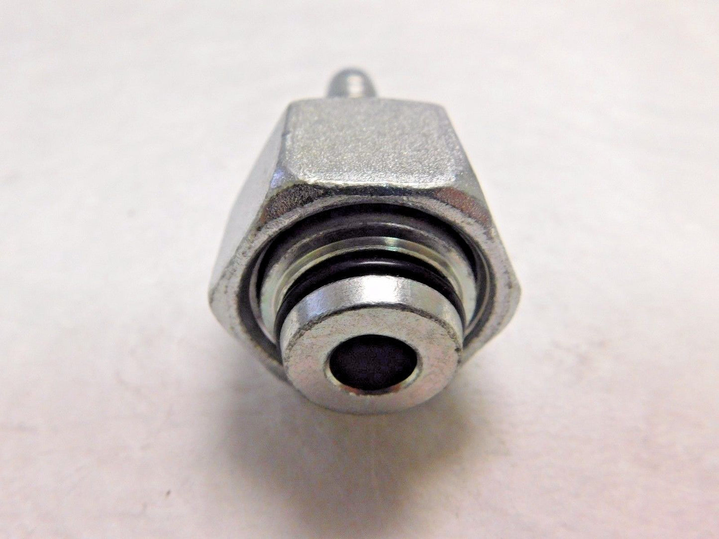 Gates GlobalSpiral Female DIN 24º Cone Swivel W/O-Ring 8GS-20FDHORX